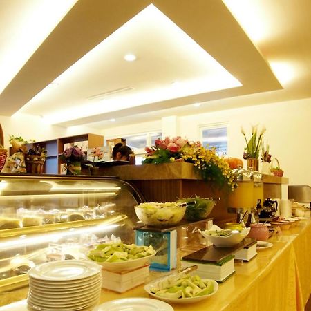 Jinshan Sakura Bay Hot Spring Hotel Buitenkant foto