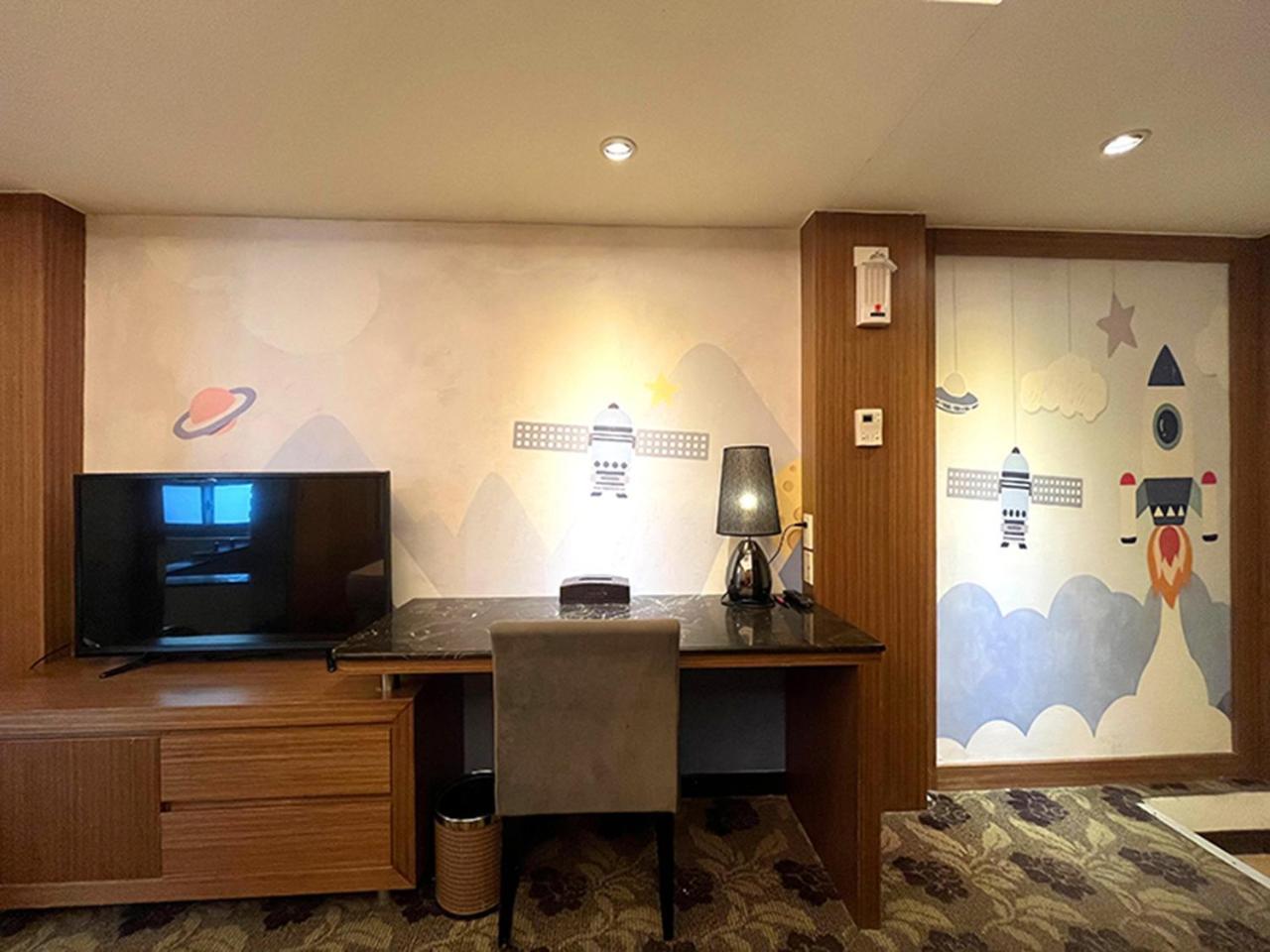 Jinshan Sakura Bay Hot Spring Hotel Buitenkant foto