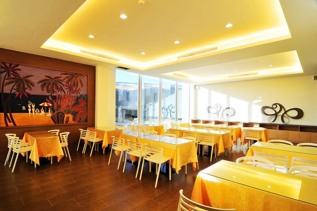Jinshan Sakura Bay Hot Spring Hotel Buitenkant foto