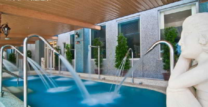 Jinshan Sakura Bay Hot Spring Hotel Buitenkant foto